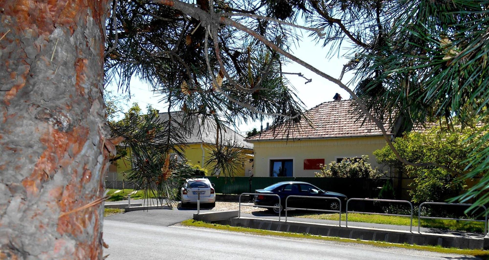 Gyoengyszem Vendeghaz Otel Eğri Dış mekan fotoğraf