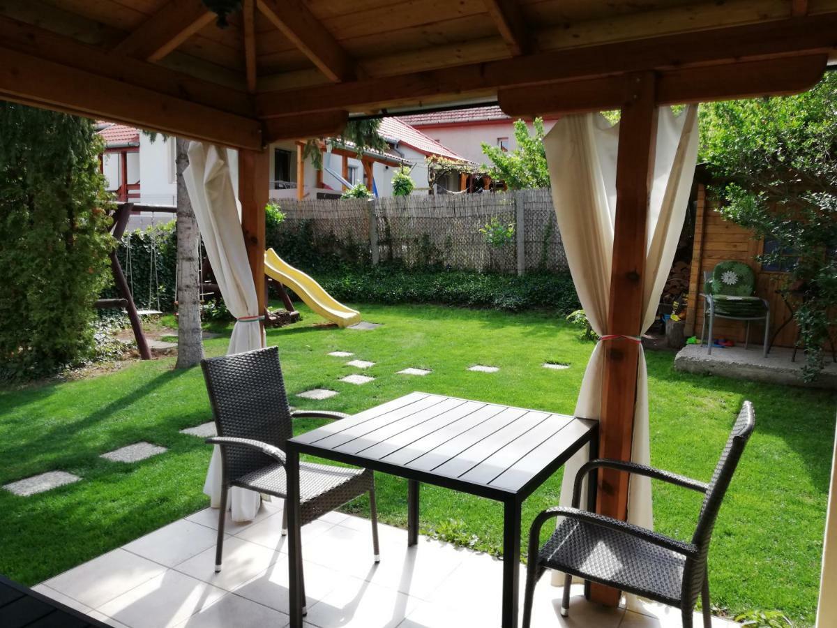 Gyoengyszem Vendeghaz Otel Eğri Dış mekan fotoğraf